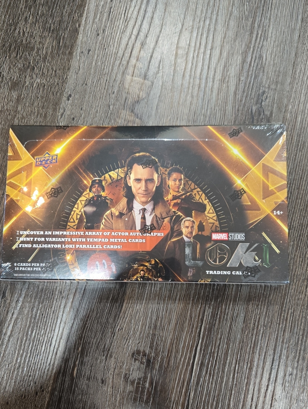 Marvel Loki Trading Card Box - Black & Gold Accents